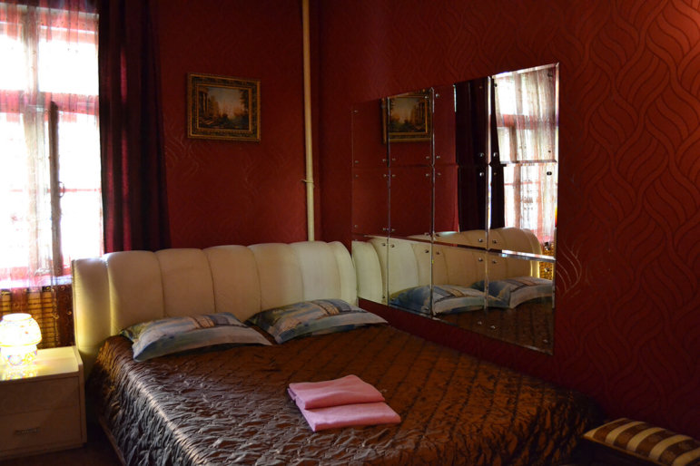Отель «Romani» на Первомайской